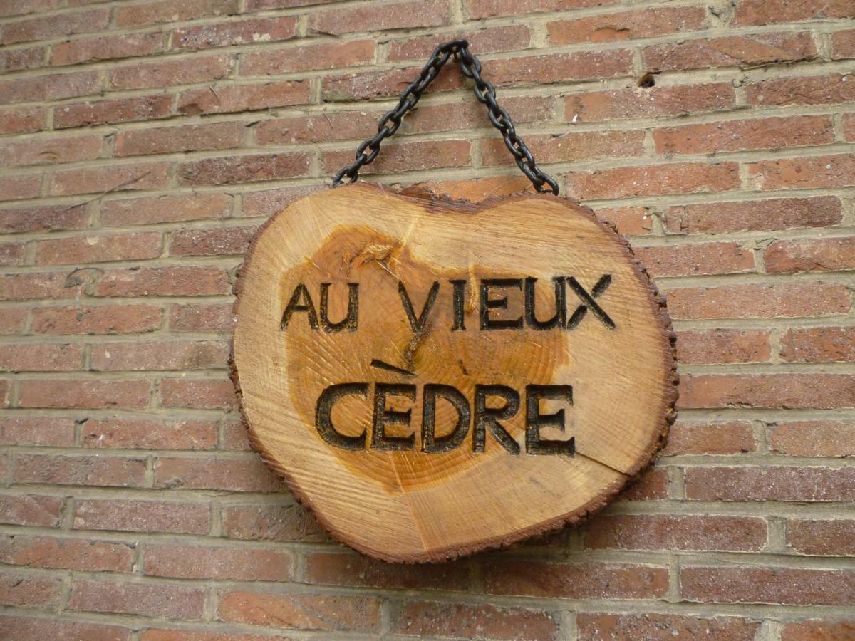 Au Vieux Cedre Bed & Breakfast Mouvaux Luaran gambar